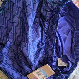 New Nike Running Shorts - Medium